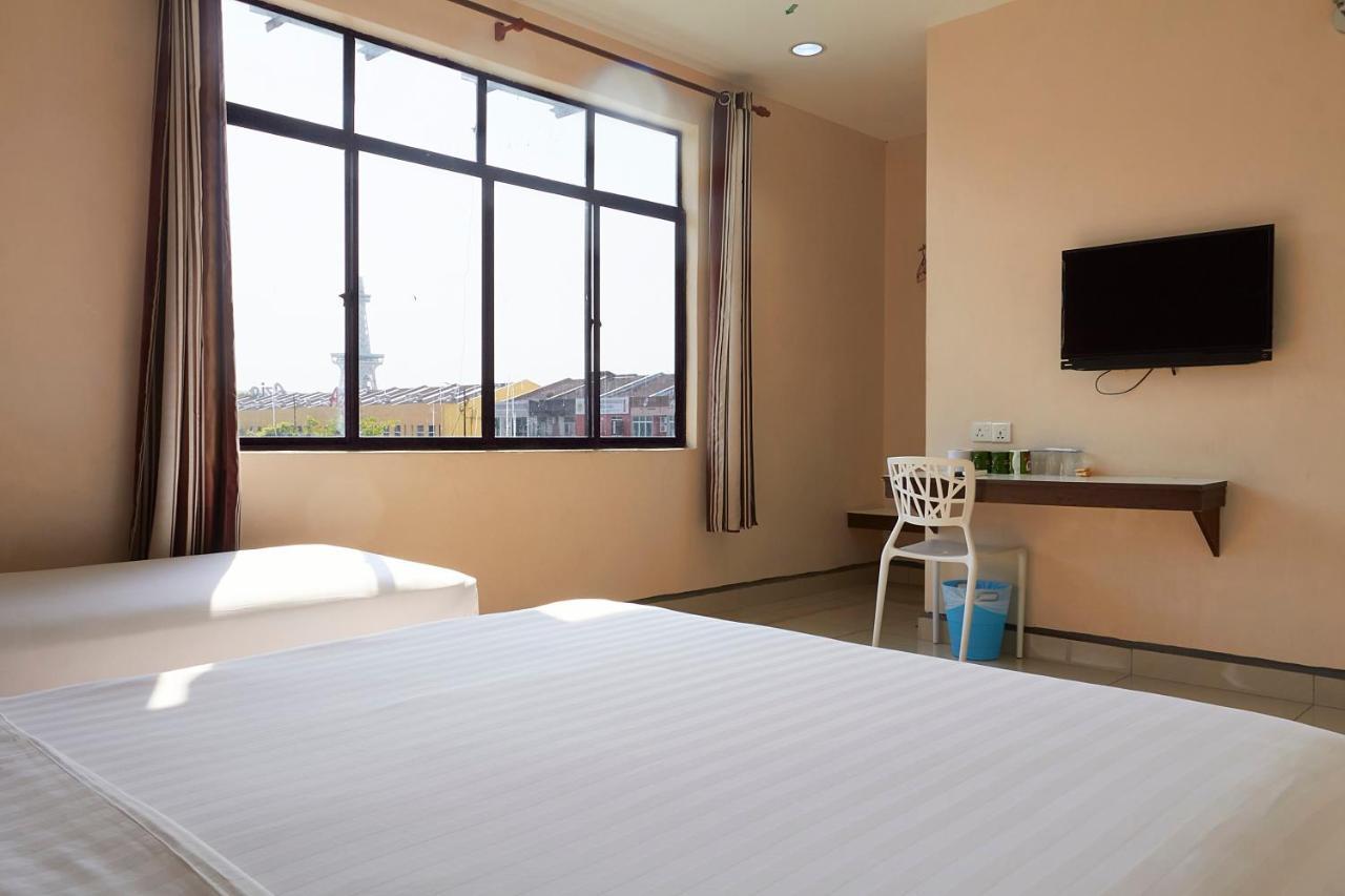 Langkawi Uptown Hotel Куах Экстерьер фото